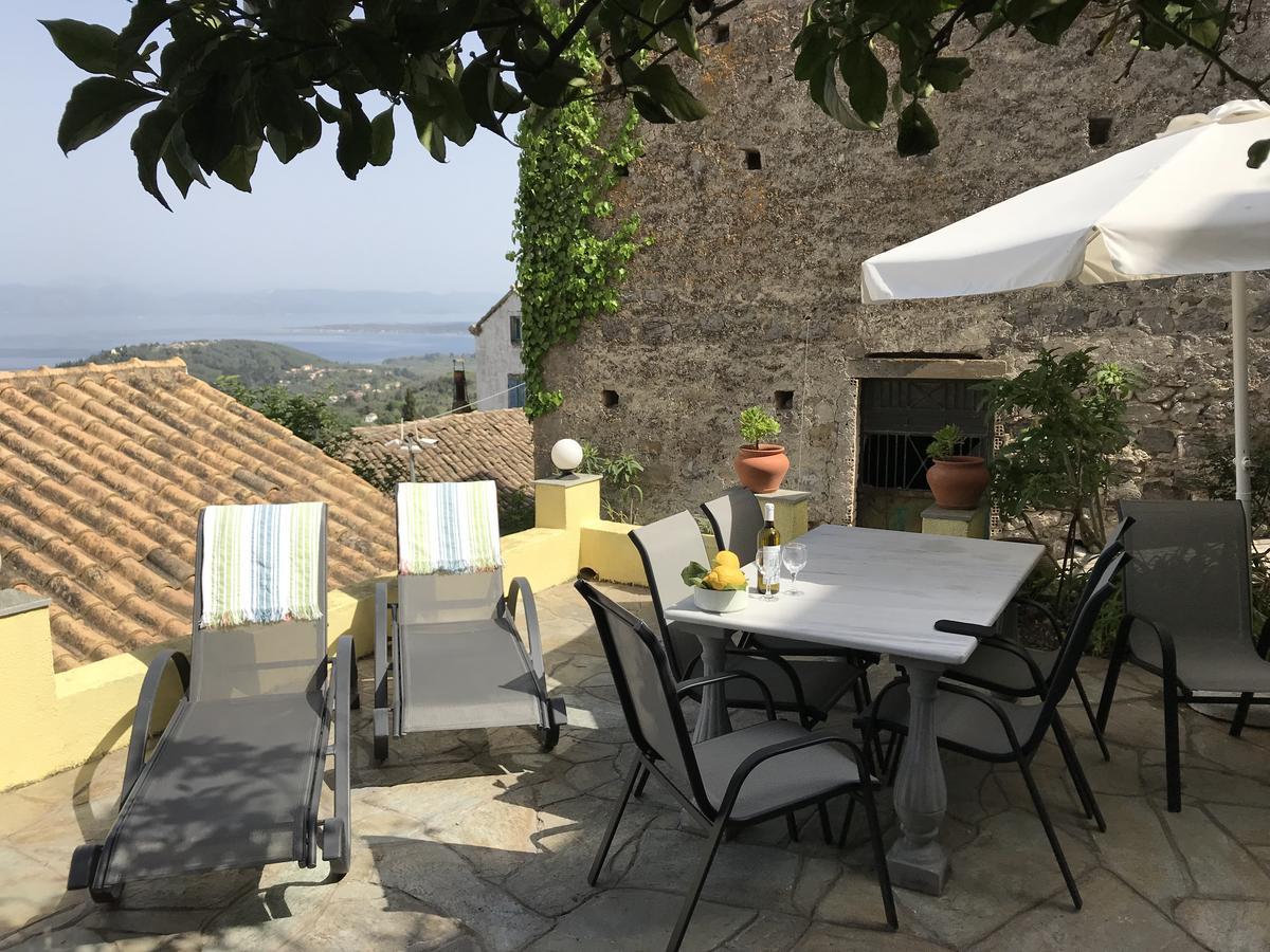 Theea Cottage - Wonderful Sea Views Chlomos Exterior photo